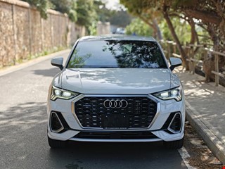 Q3